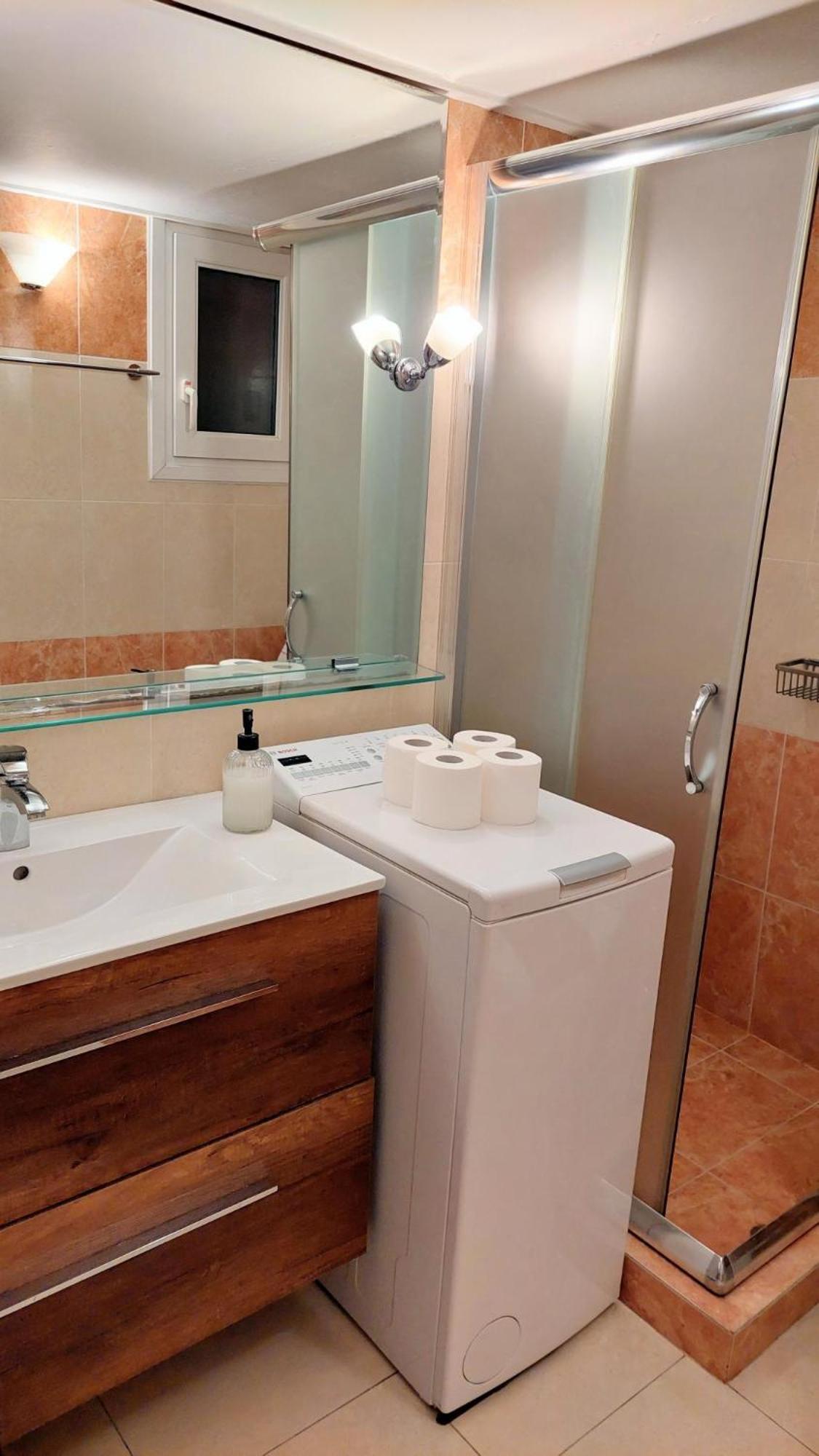 Lovely Apartment In Athens Center المظهر الخارجي الصورة